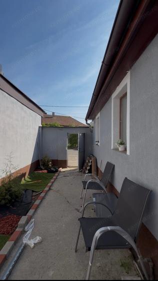 Casă cu 2 camere cu Teren 90 Mp în Cantemir