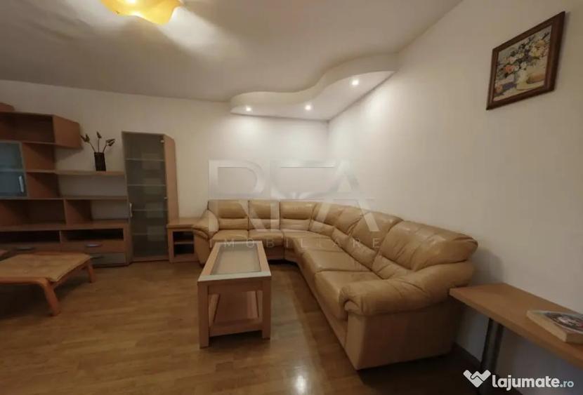 Apartament cu 3 camere decomandat în Uverturii