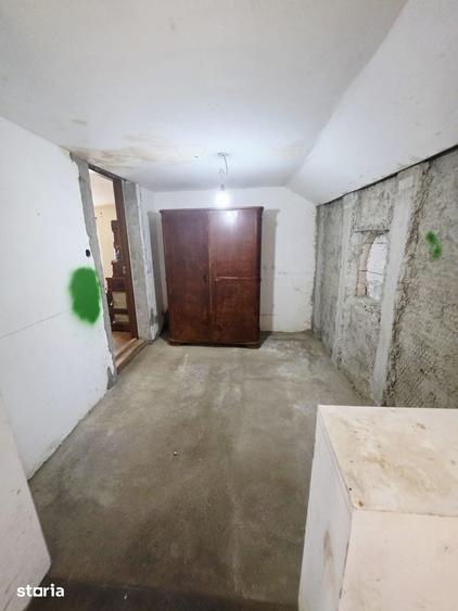 Casă cu 3 camere cu Teren 536 Mp în Ceptura