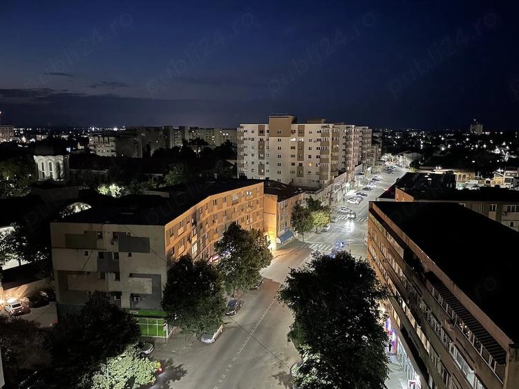Apartament cu 2 camere decomandat în Ultracentral