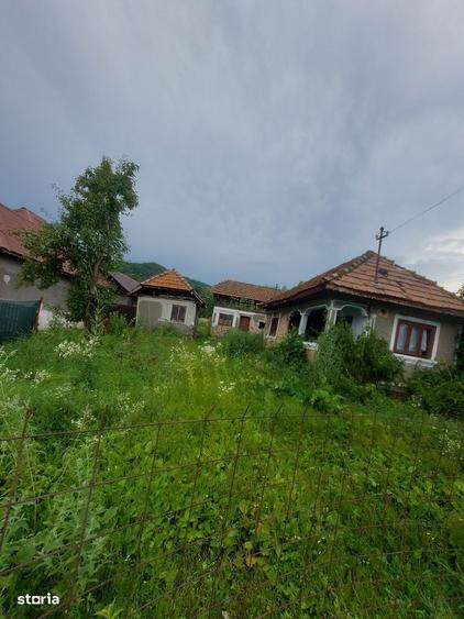 Casă cu 2 camere în Cândești