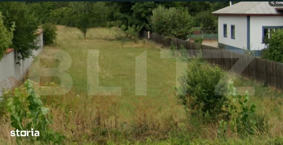 Teren de 2500 mp, în Mătăsaru