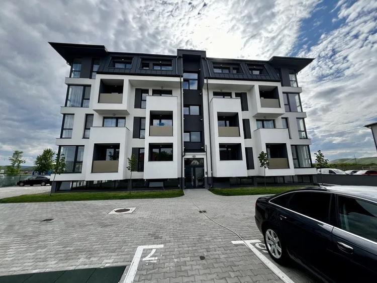 Apartament cu 2 camere semidecomandat în Apahida