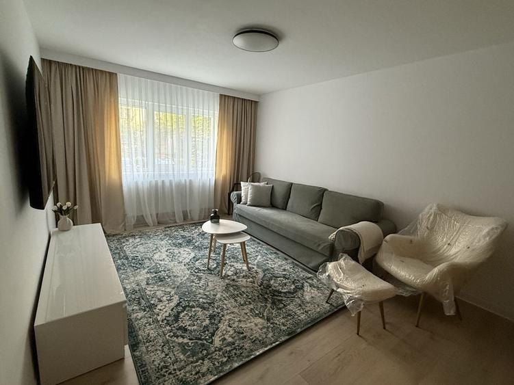 Apartament cu 2 camere nedecomandat în Aviației