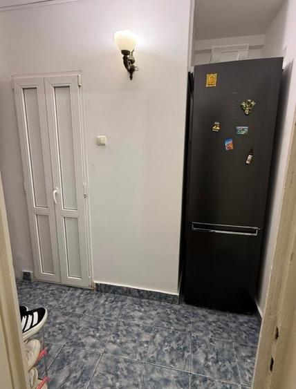 Apartament cu 2 camere semidecomandat, mobilat în Central