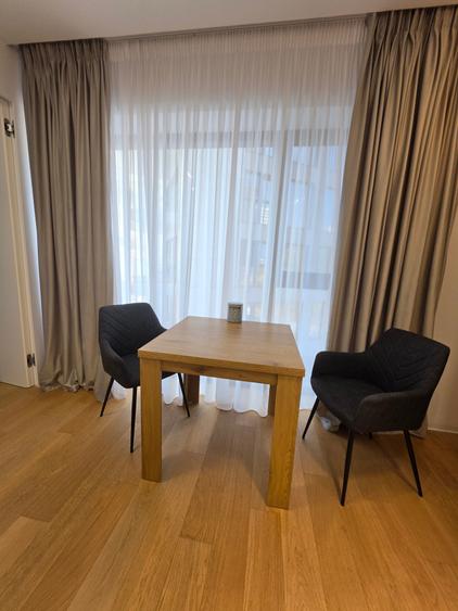 Apartament cu 2 camere semidecomandat, mobilat în Barbu Văcărescu