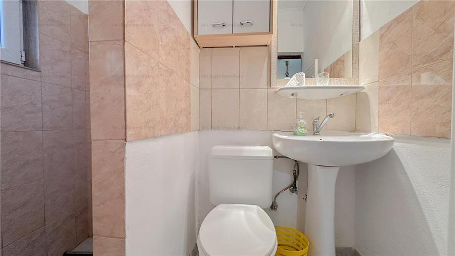 Apartament cu 2 camere decomandat, mobilat în Bartolomeu