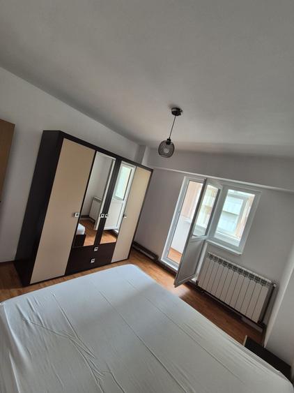 Apartament cu 2 camere decomandat în Popoveni