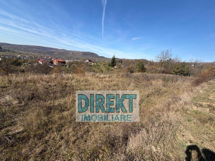 Teren intravilan de 2427 mp, în Salva