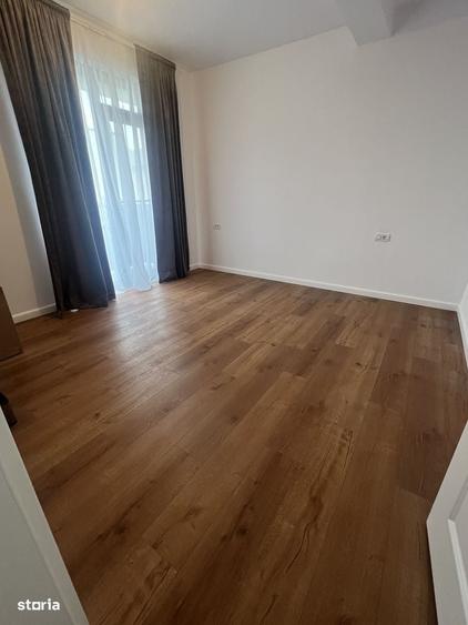 Casă cu 3 camere cu Teren 350 Mp în Central