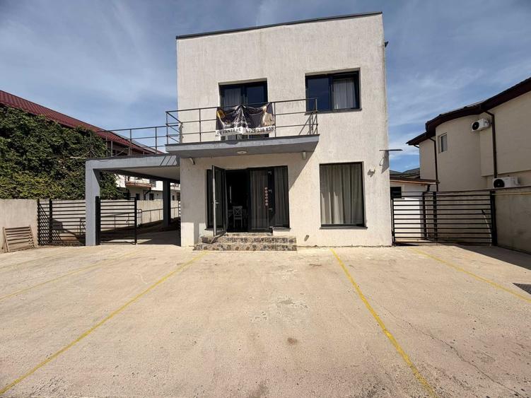 Casă cu 4 camere în Central