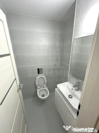Apartament cu 4 camere decomandat în Ultracentral