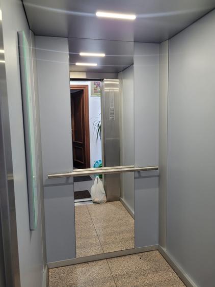 Apartament cu 2 camere semidecomandat în Dristor