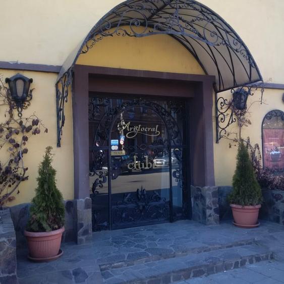 Spațiu comercial, de 880 mp, în Sighișoara