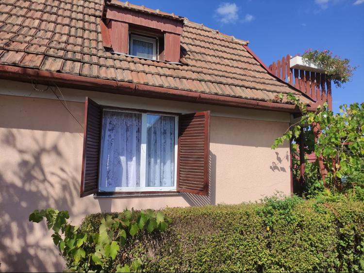 Duplex cu 2 camere cu Teren 1000 Mp în Chișirid