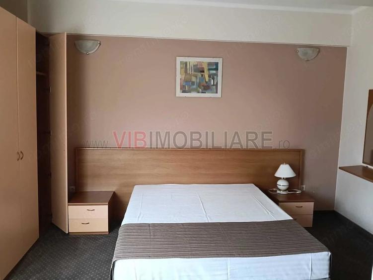 Spațiu comercial, de 1,600 mp, în Girocului