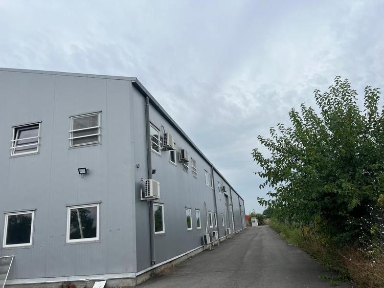 Spațiu industrial, de 1,093 mp, în Nord