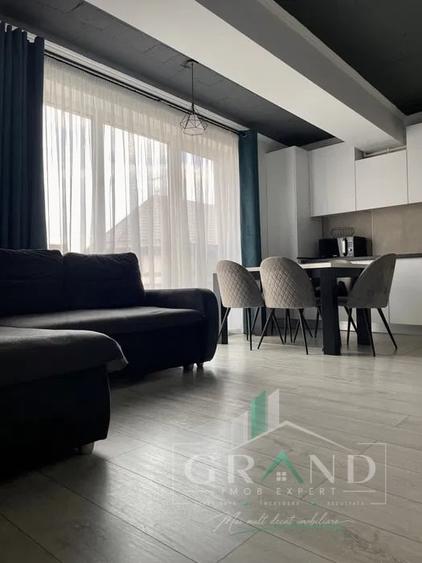 Apartament cu 2 camere semidecomandat, mobilat în Dâmbul Rotund