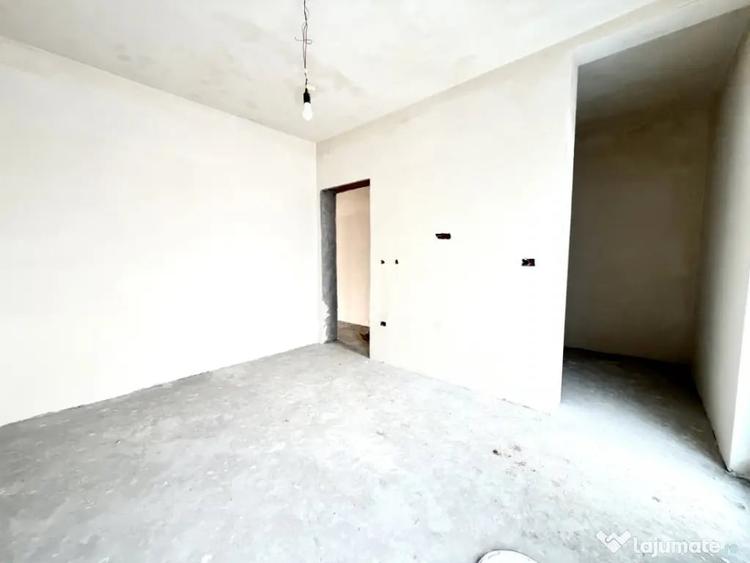 Casă cu 4 camere cu Teren 350 Mp în Giarmata
