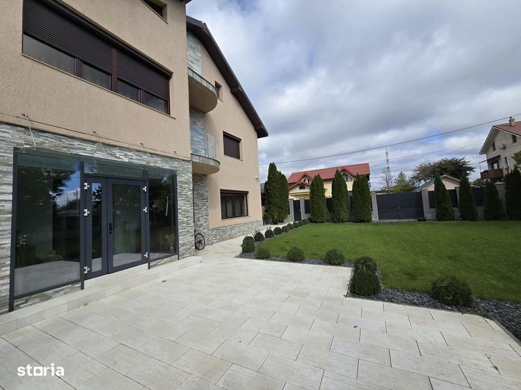 Casă cu 4 camere în Vânători