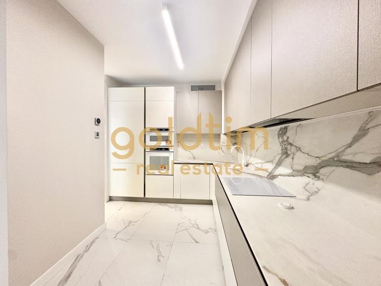 Apartament cu 4 camere decomandat în Aviatorilor
