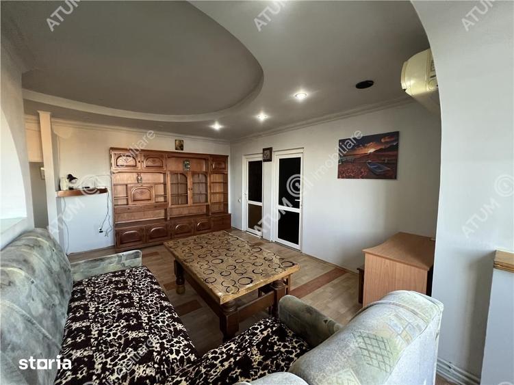 Apartament cu 3 camere decomandat în Terezian