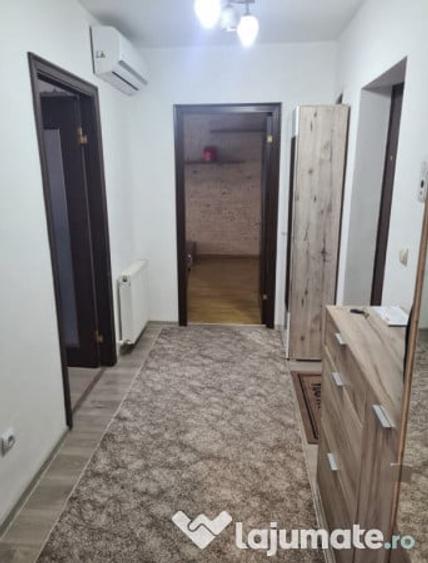 Apartament cu 2 camere decomandat în Cetate