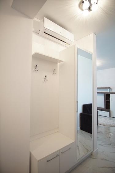 Apartament cu 3 camere decomandat, mobilat în Mihai Bravu
