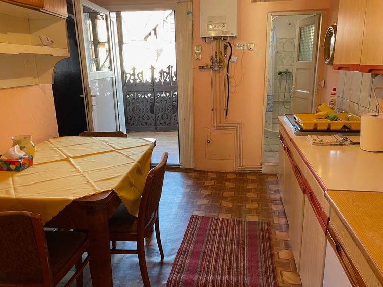 Apartament cu 2 camere semidecomandat în Ultracentral