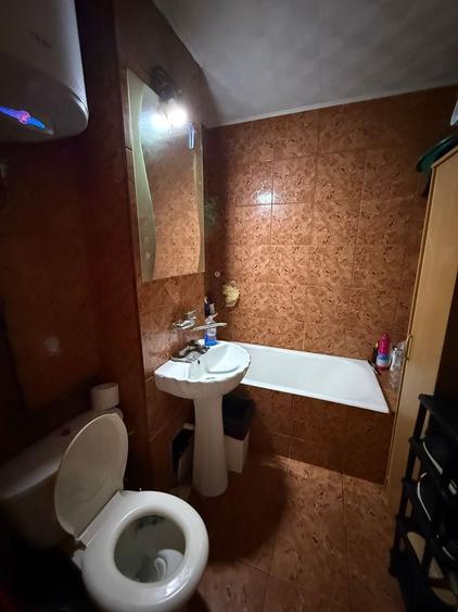 Apartament cu 2 camere decomandat, mobilat în Central