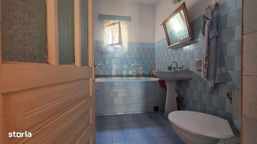 Casă cu 3 camere în 23 August