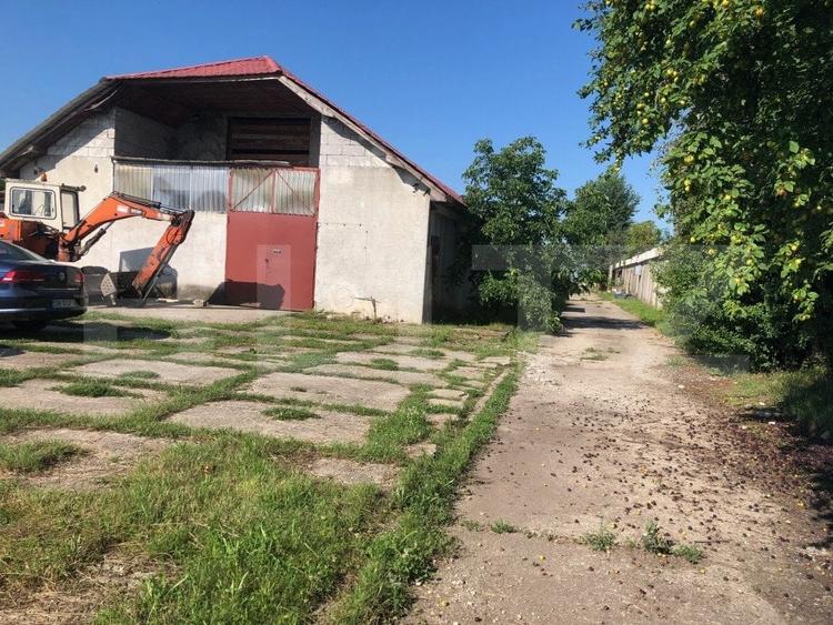 Spațiu industrial, de 1,200 mp, în Botiz