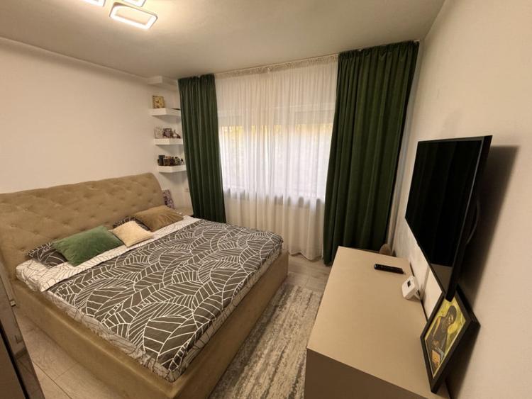 Apartament 2 camere, decomandat, 55 mp, zona Rovine - 9