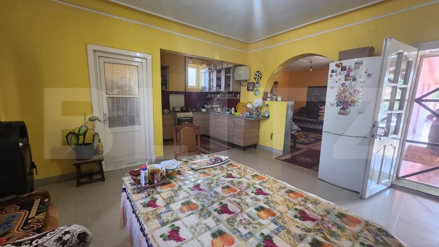 Casă individuală cu 3 camere cu Canalizare în Sângeorgiu de Mureș