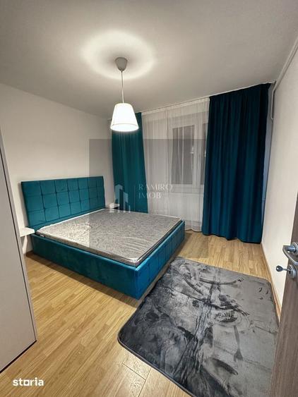 Apartament cu 3 camere decomandat, mobilat în Tineretului