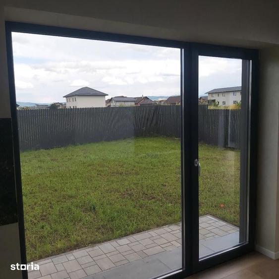 Casă cu 3 camere cu Teren 500 Mp în Tărlungeni