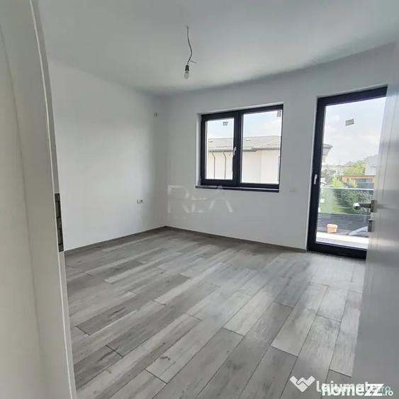 Casă cu 5 camere cu Teren 400 Mp în Domnești