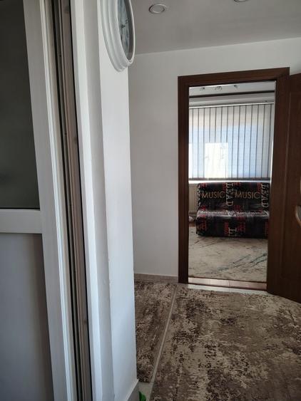 Apartament cu 2 camere decomandat în Lazaret