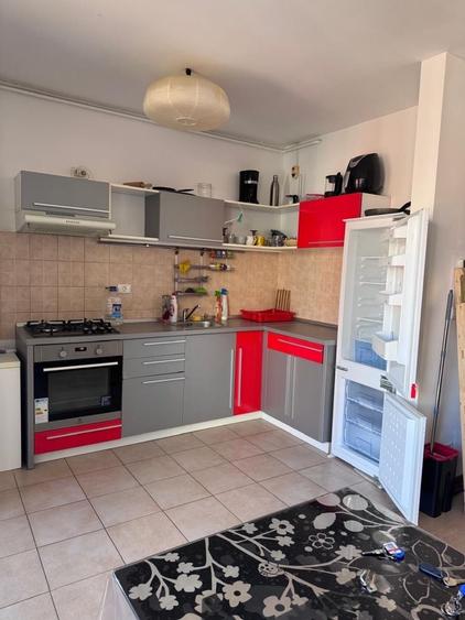 Inchiriez apartament cu 3 camere , 2 bai , complet mobilat si utilat in blocul Iris 3 - 1