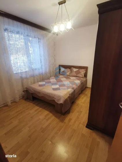 Apartament cu 3 camere, mobilat în Titan