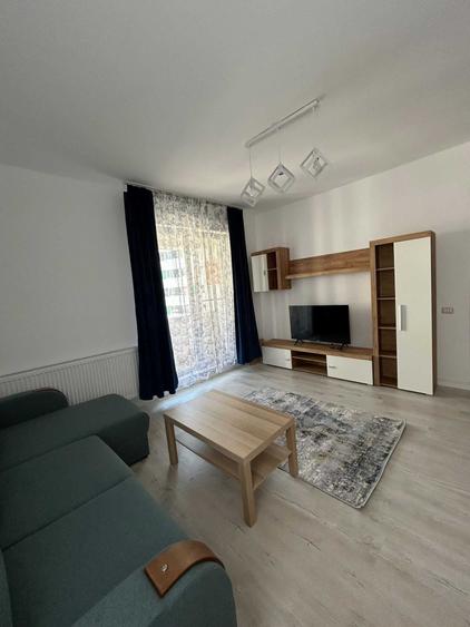 Apartament cu 2 camere decomandat în Roșu