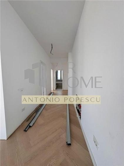 Apartament cu 3 camere decomandat în Albert