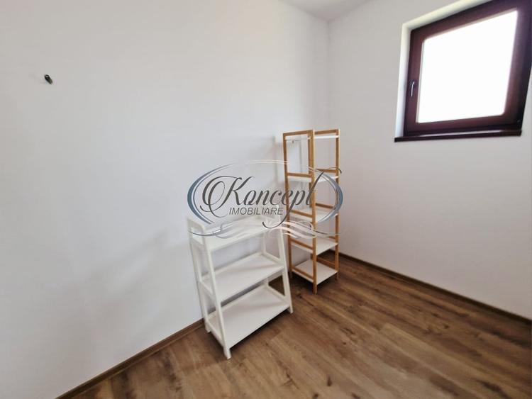 Duplex cu 4 camere cu Canalizare în Dâmbul Rotund