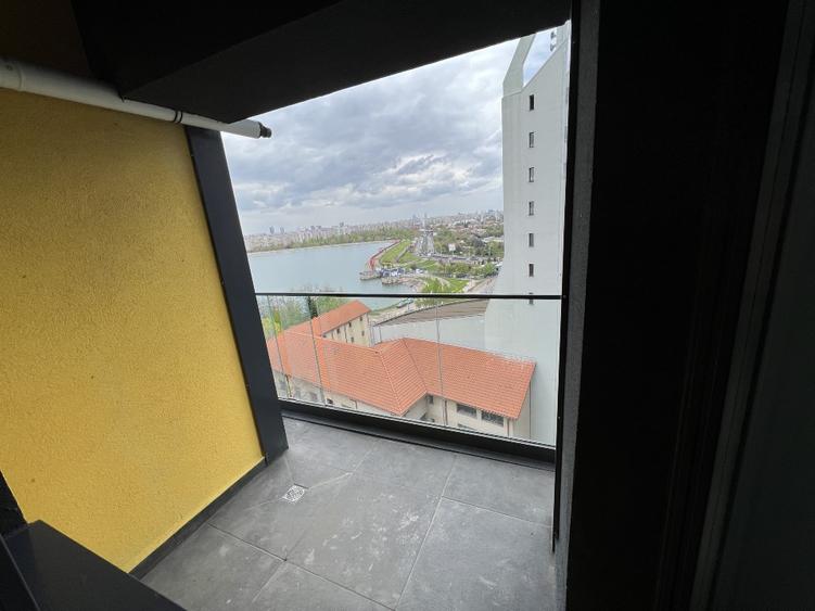 Apartament cu 2 camere decomandat în Virtuții