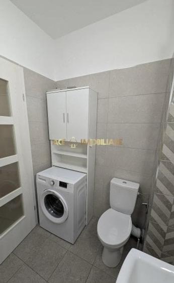 Apartament cu 2 camere semidecomandat în Berceni