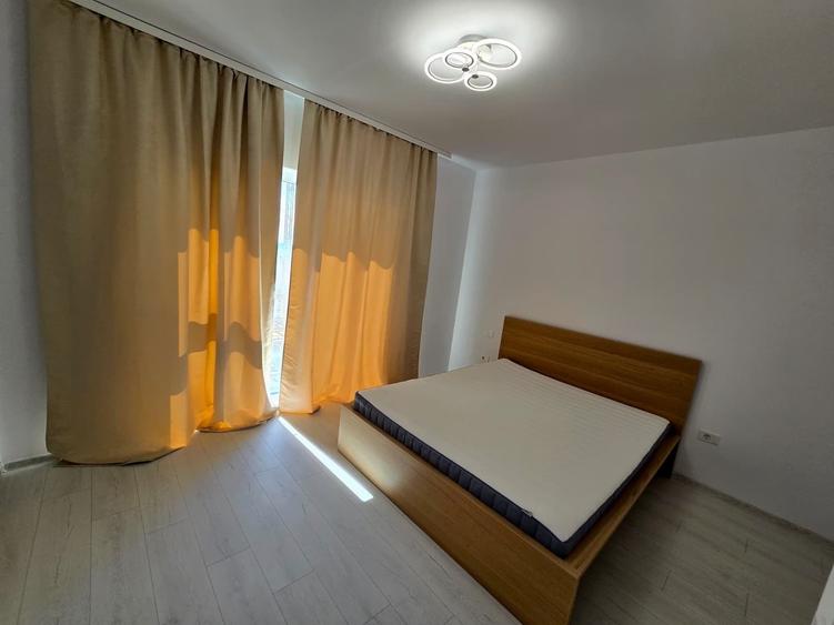 Apartament cu 2 camere decomandat în Metalurgiei