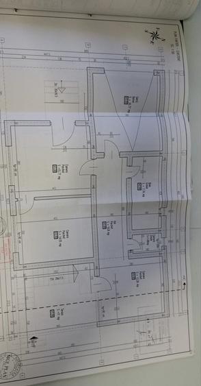 Casă cu 4 camere în Mihai Viteazu