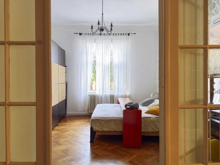 Apartament cu 4 camere semidecomandat în Pache Protopopescu