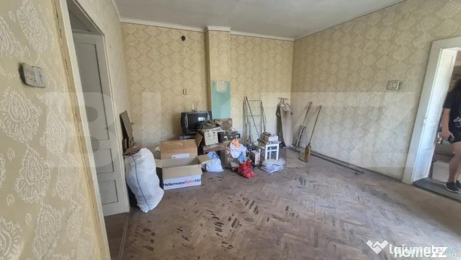 Casă cu 4 camere cu Teren 1500 Mp în Aurel Vlaicu