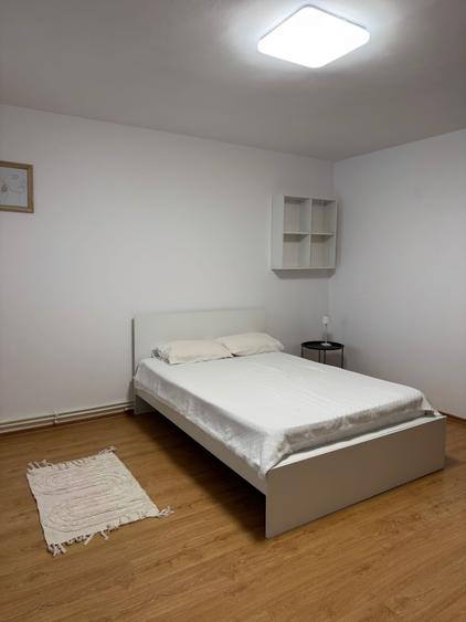 Garsonieră în Far